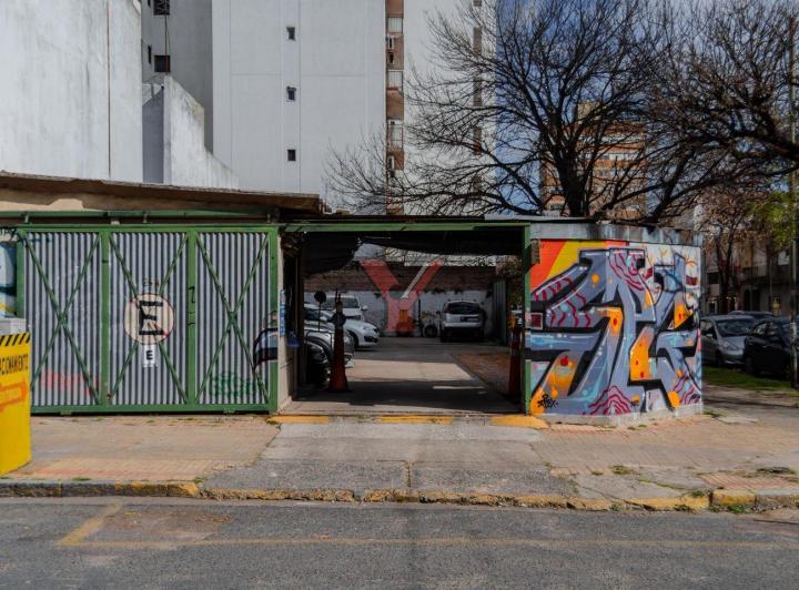 Terreno · 300m²