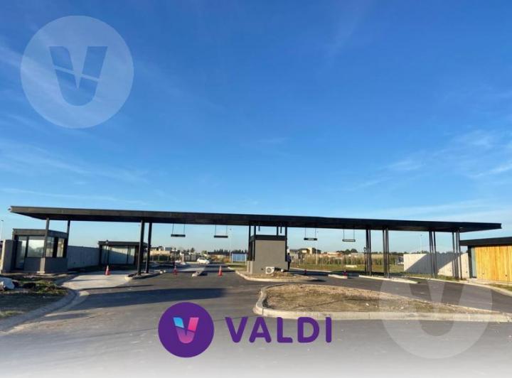 Terreno · 753m²