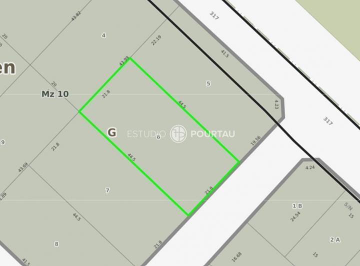 Terreno · 970m²