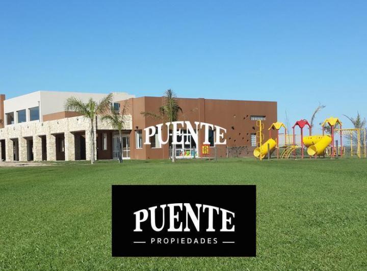 Terreno · 721m²