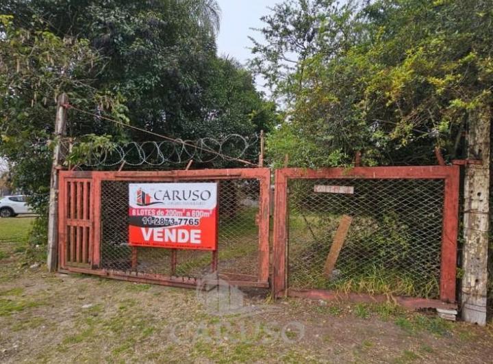 Terreno · 208m²