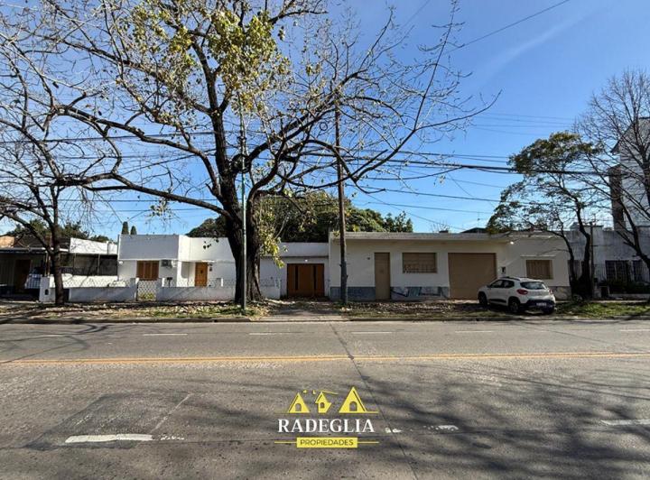 Terreno · 200m²