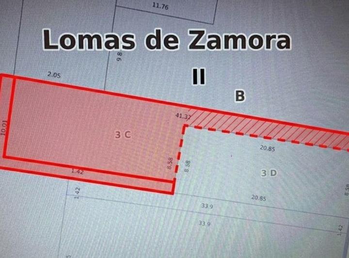 Terreno · 235m²