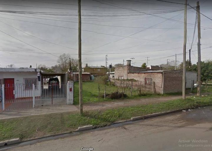 Terreno · 216m²