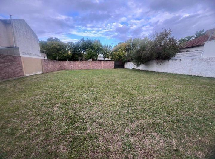 Terreno · 468m²