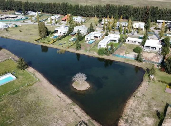 Terreno · 1344m²