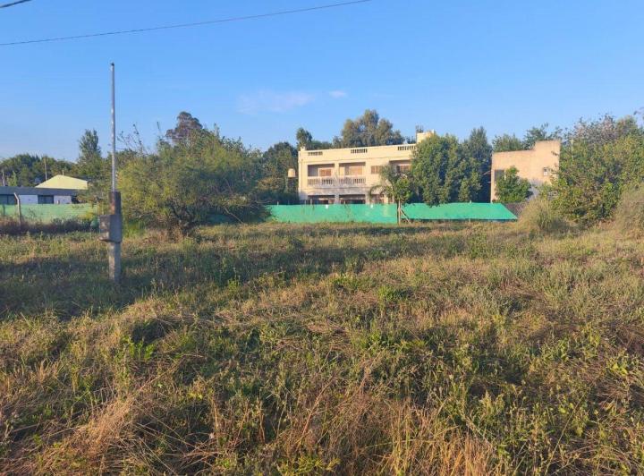 Terreno · 400m²