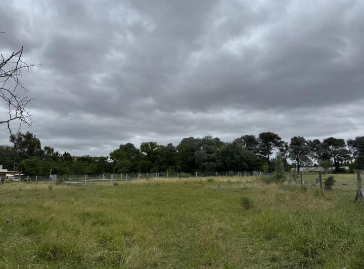Terreno · 1076m²