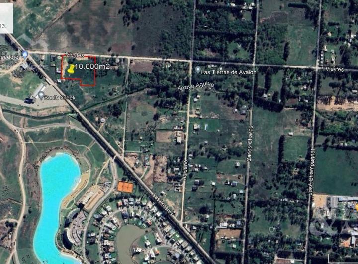 Terreno · 10600m²