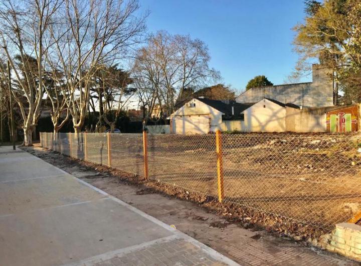 Terreno · 245m²