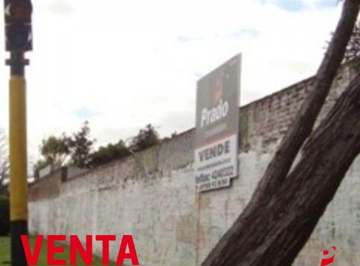 Terreno · 600m²