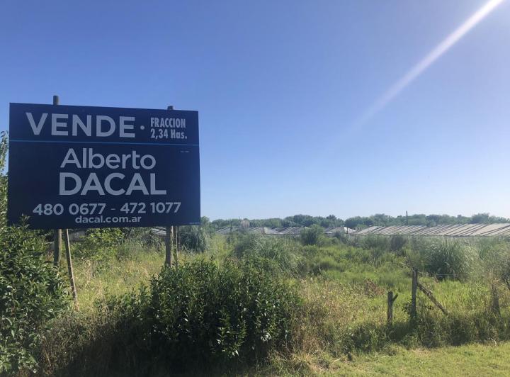 Terreno · 23400m² · 4 Ambientes · 1 Cochera