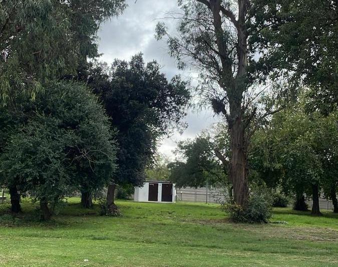 Terreno · 929m²