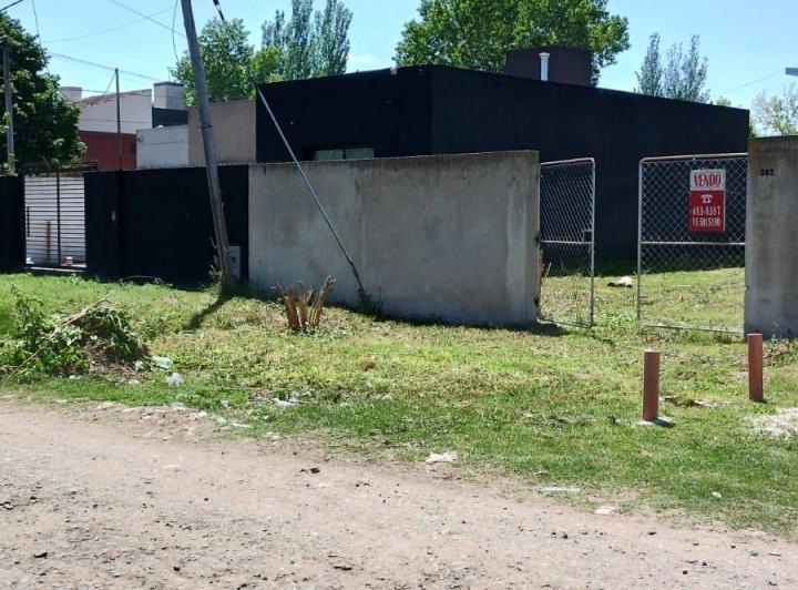 Terreno · 300m²