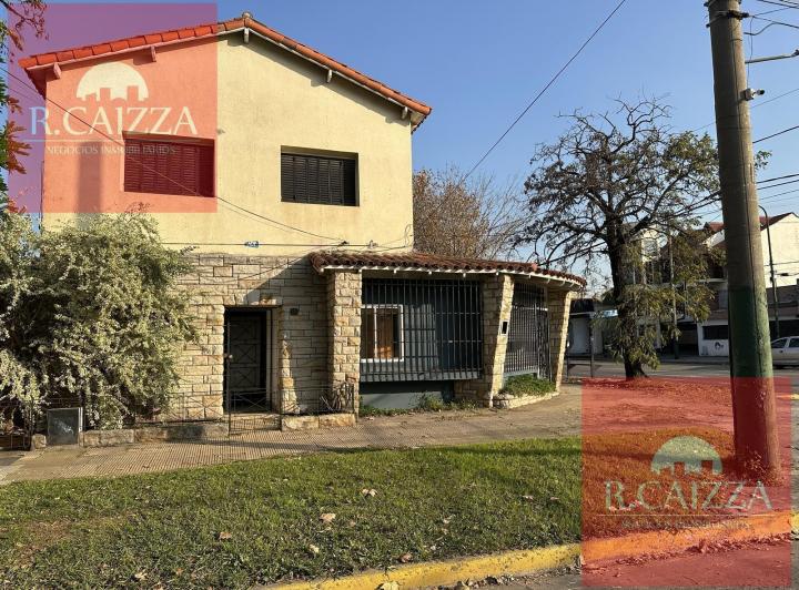 Terreno · 182m² · 10 Ambientes