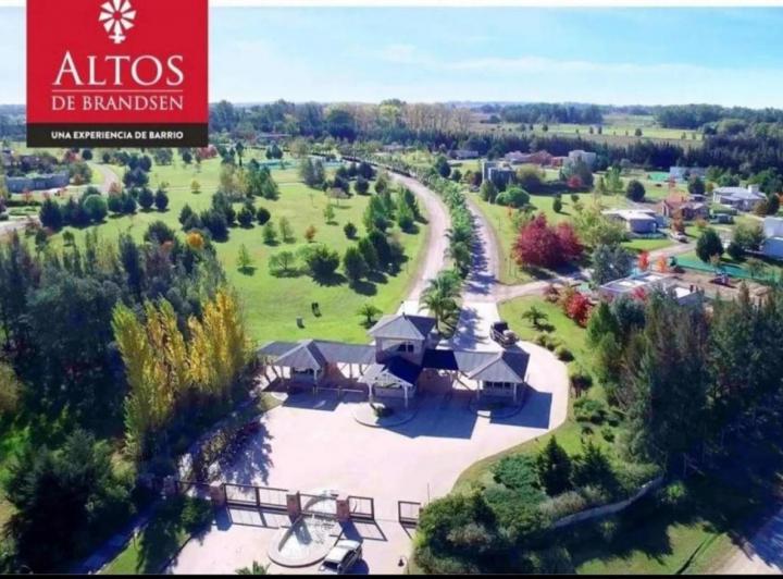 Terreno · 972m²