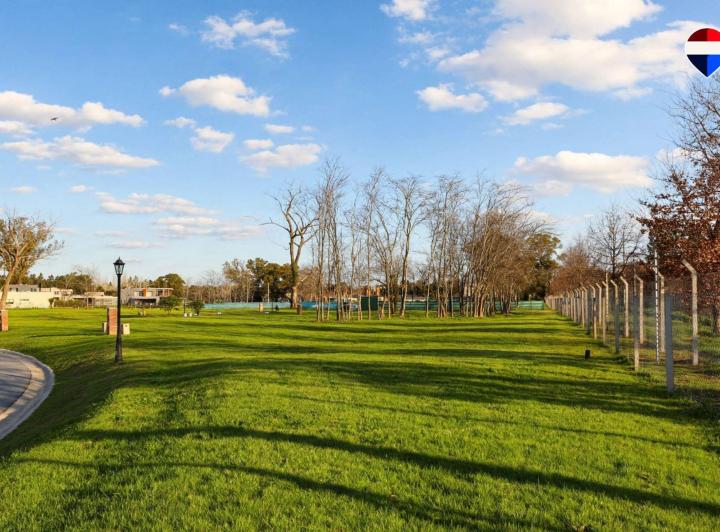 Terreno · 670m²