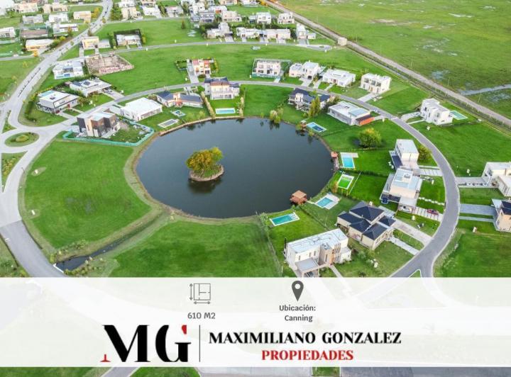 Terreno · 610m²