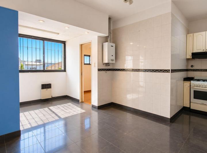 PH · 82m² · 4 Ambientes · 2 Cocheras
