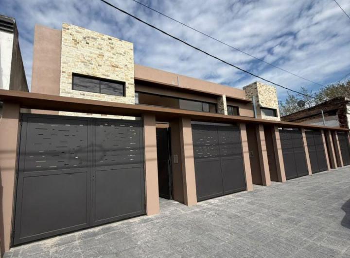 PH · 55m² · 2 Ambientes · 1 Cochera
