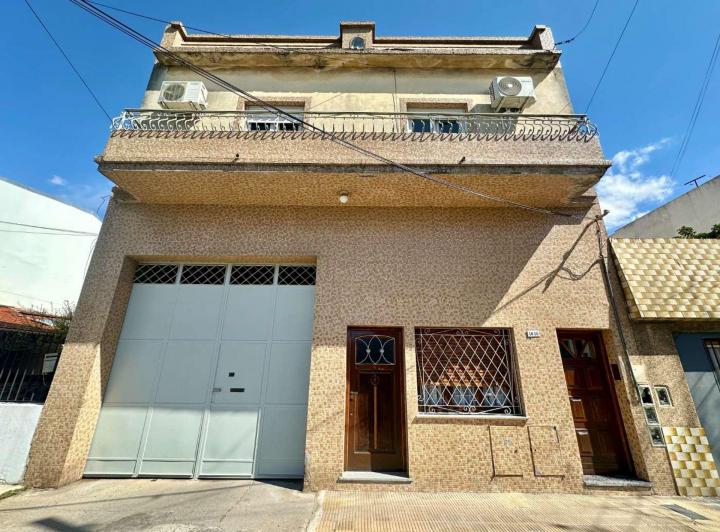 PH · 101m² · 5 Ambientes · 1 Cochera