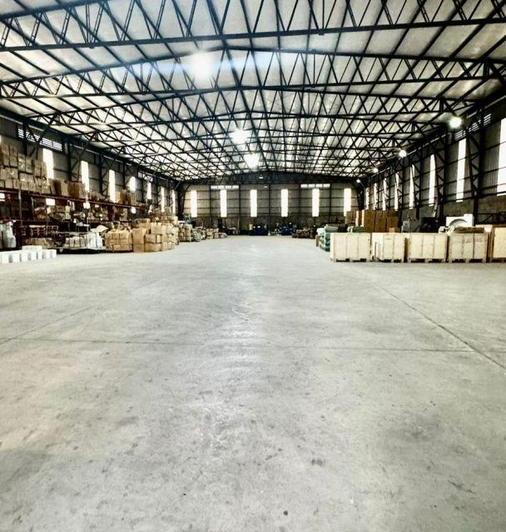 Bodega-Galpón · 2260m² · 6 Cocheras