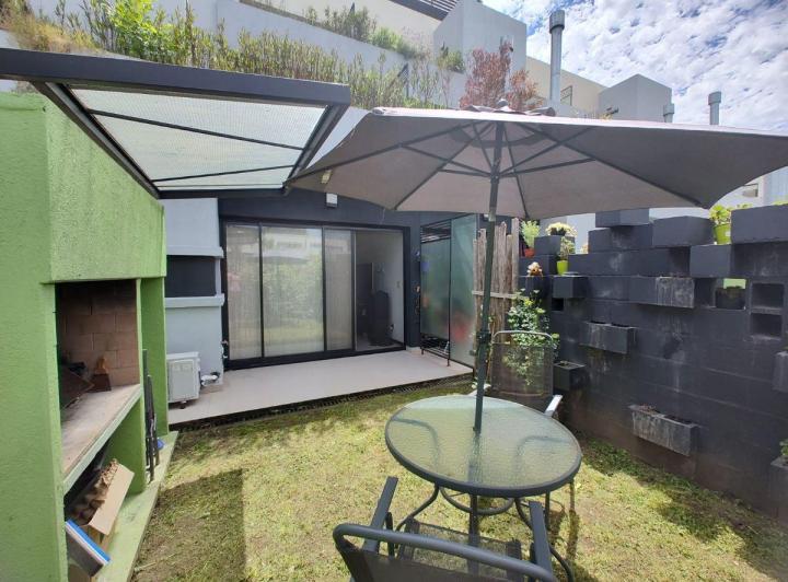 Departamento · 60m² · 2 Ambientes · 1 Cochera