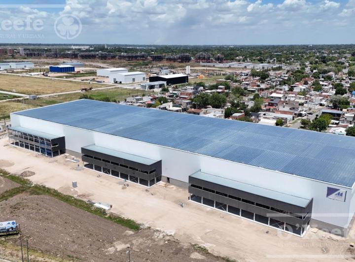 Bodega-Galpón · 2401m²