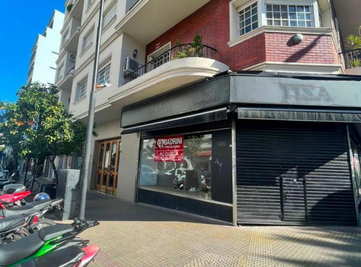 Local comercial · 130m² · 1 Ambiente