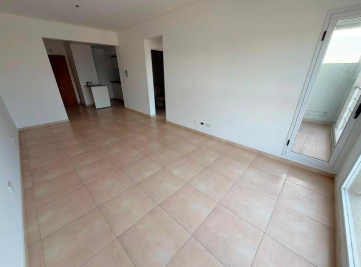 Departamento · 50m² · 2 Ambientes · 1 Cochera