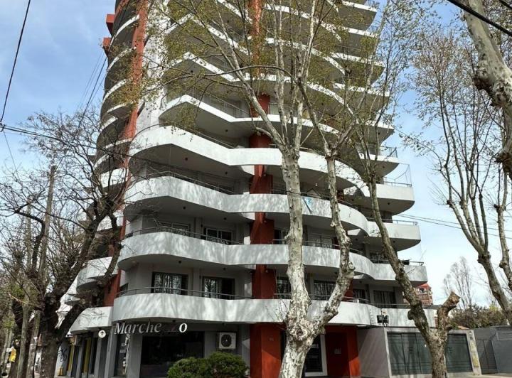 Departamento · 45m² · 2 Ambientes · 1 Cochera
