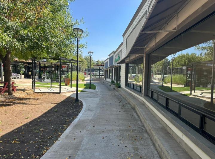 Local comercial · 120m²