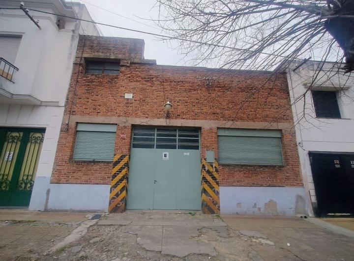 Local comercial · 387m² · 3 Ambientes
