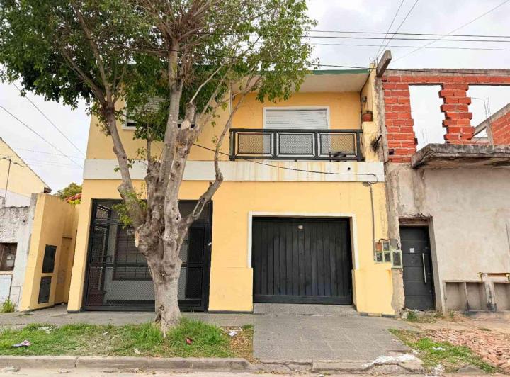 PH · 186m² · 4 Ambientes · 1 Cochera