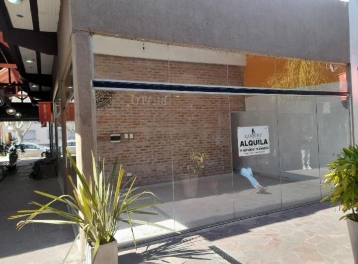 Local comercial · 22m²