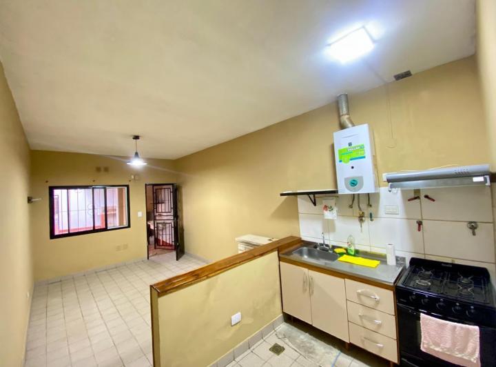 Departamento · 40m² · 2 Ambientes · 1 Cochera