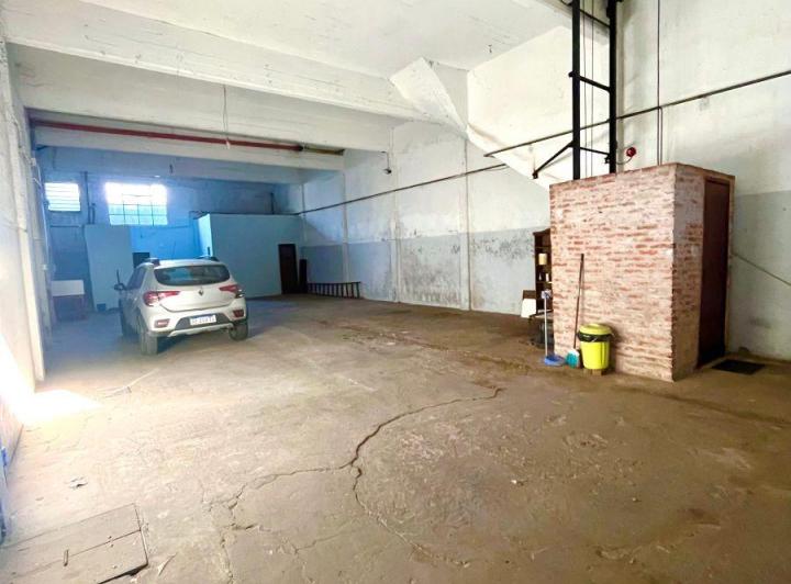 Bodega-Galpón · 173m²