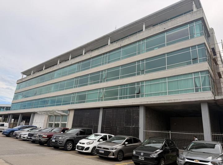 Oficina comercial · 80m² · 2 Ambientes · 1 Cochera
