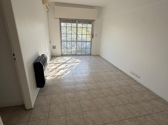 Departamento · 1m² · 3 Ambientes