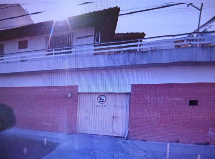 Garage · 100m² · 7 Cocheras