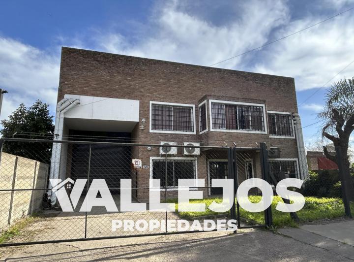 Bodega-Galpón · 1150m²
