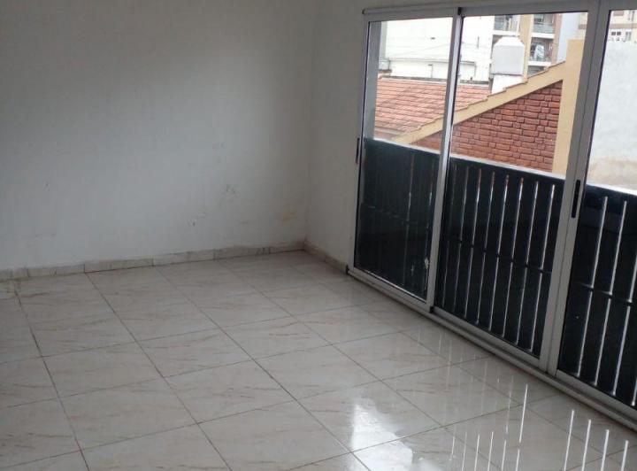 Departamento · 40m² · 2 Ambientes · 1 Cochera