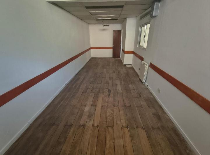 Oficina comercial · 180m² · 10 Ambientes