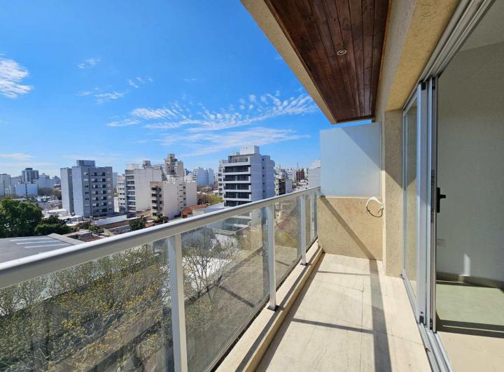 Departamento · 67m² · 3 Ambientes · 1 Cochera