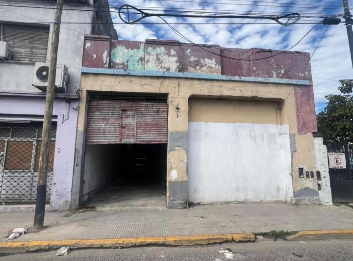 Bodega-Galpón · 376m²