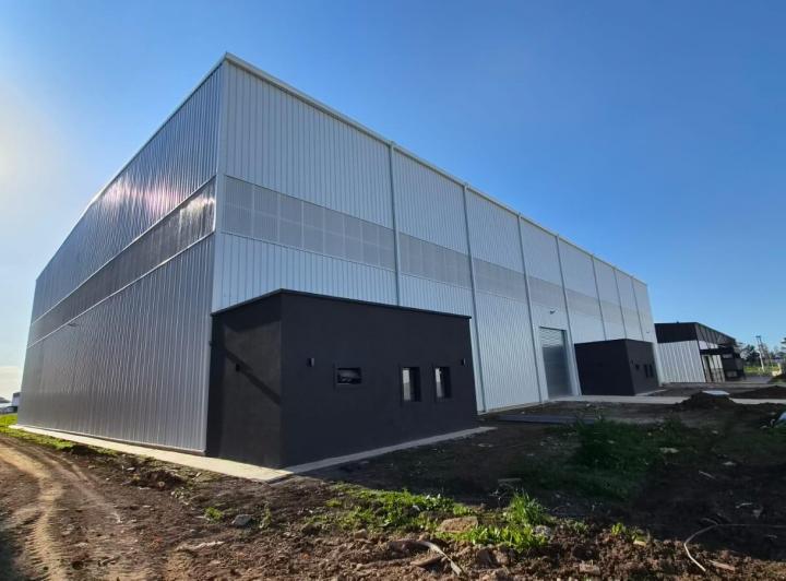 Bodega-Galpón · 2200m²