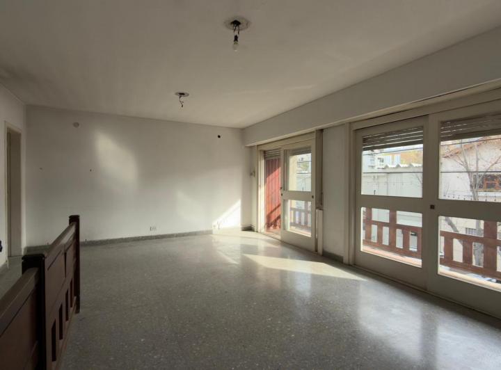 Local comercial · 249m² · 6 Ambientes