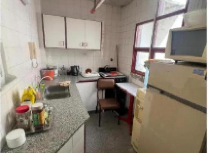 Local comercial · 481m²