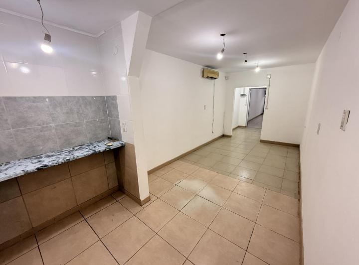 Local comercial · 30m² · 2 Ambientes