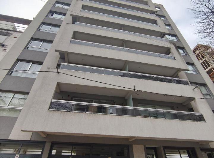 Departamento · 52m² · 2 Ambientes · 1 Cochera